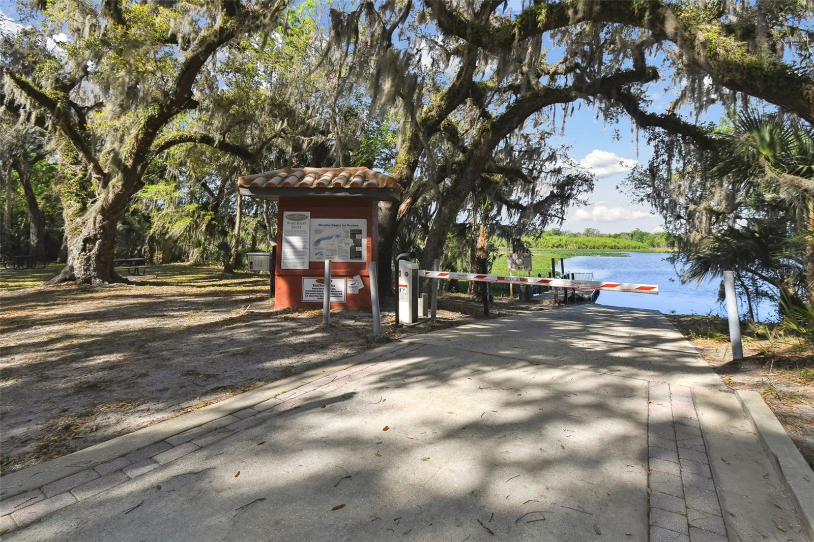 RIVIERA BELLA UN 9C - Residential