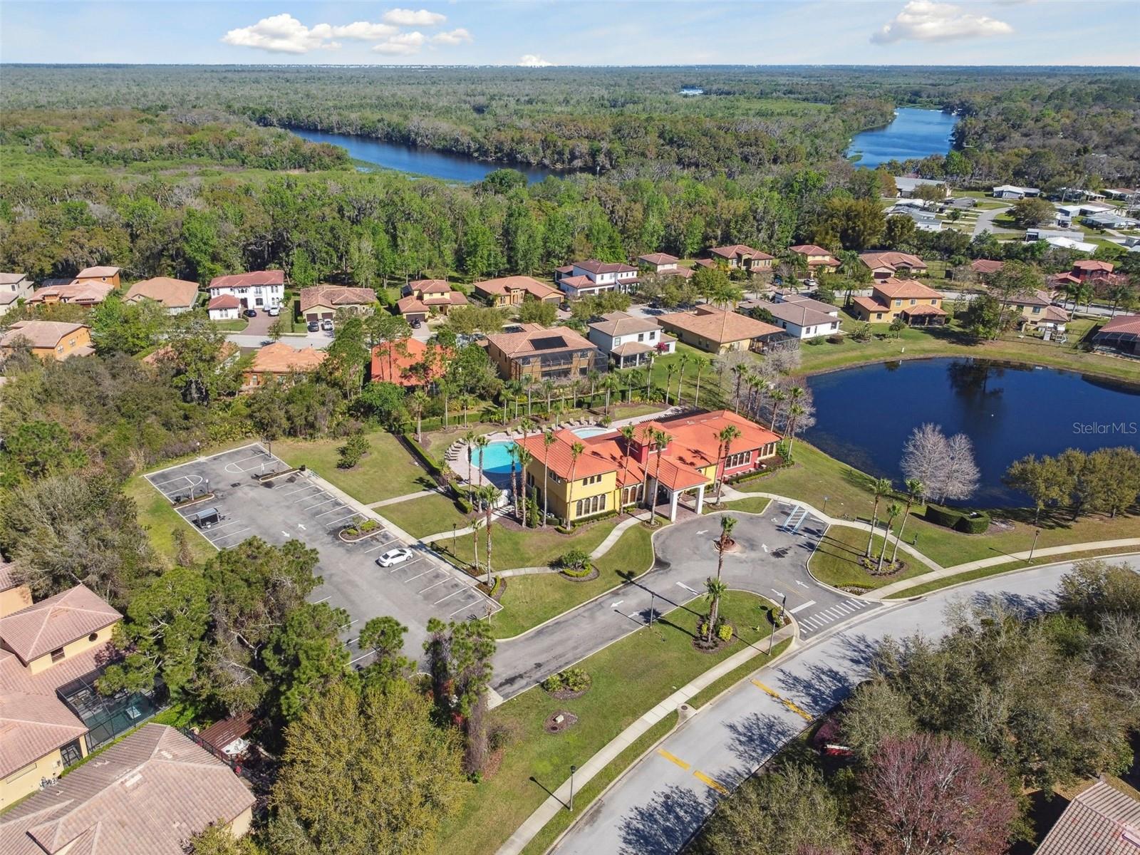 RIVIERA BELLA UN 9C - Residential