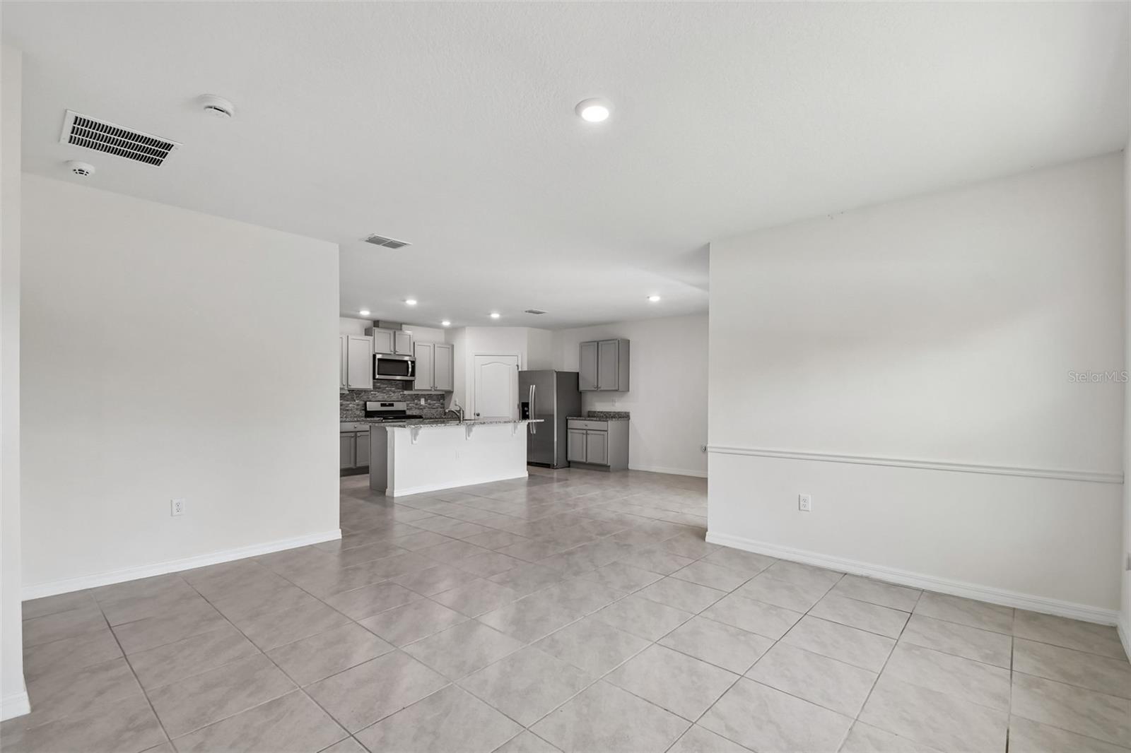 RIVIERA BELLA UN 9C - Residential