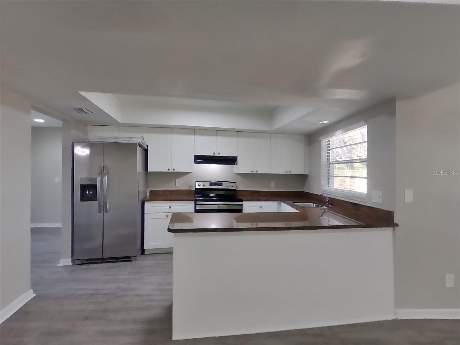 BLOOMINGDALE SEC H UNIT 2 - Residential Lease