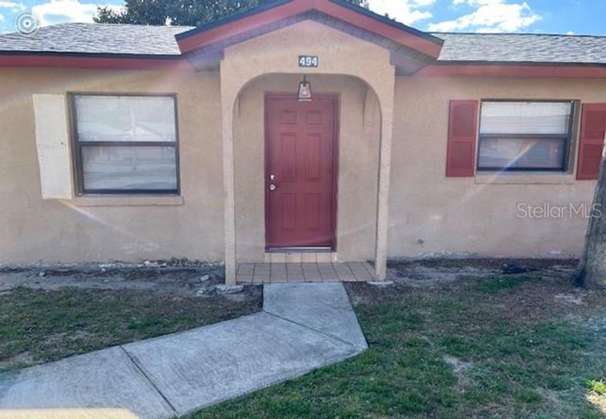 GREAT CONDITION 2 BEDROOM ONE BATHROOM WITH WATER INCLUDED ON THE RENT