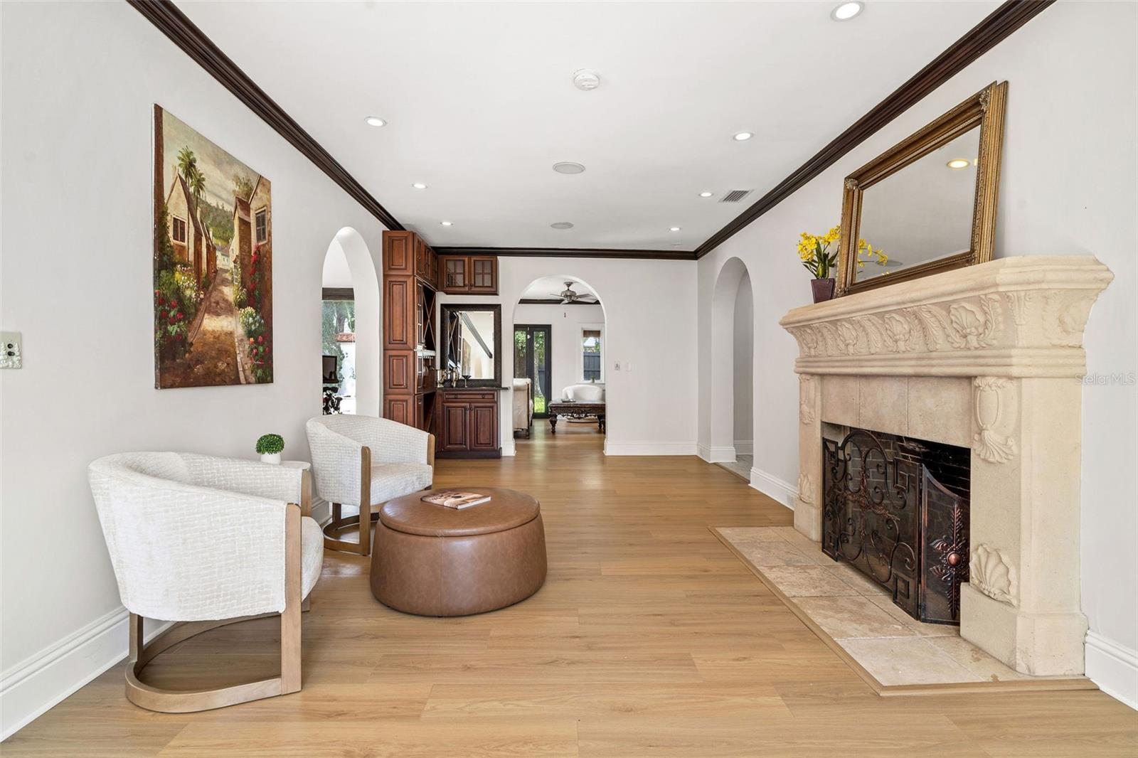 DAVIS ISLANDS PB10 PG52 TO 57 - Residential Lease