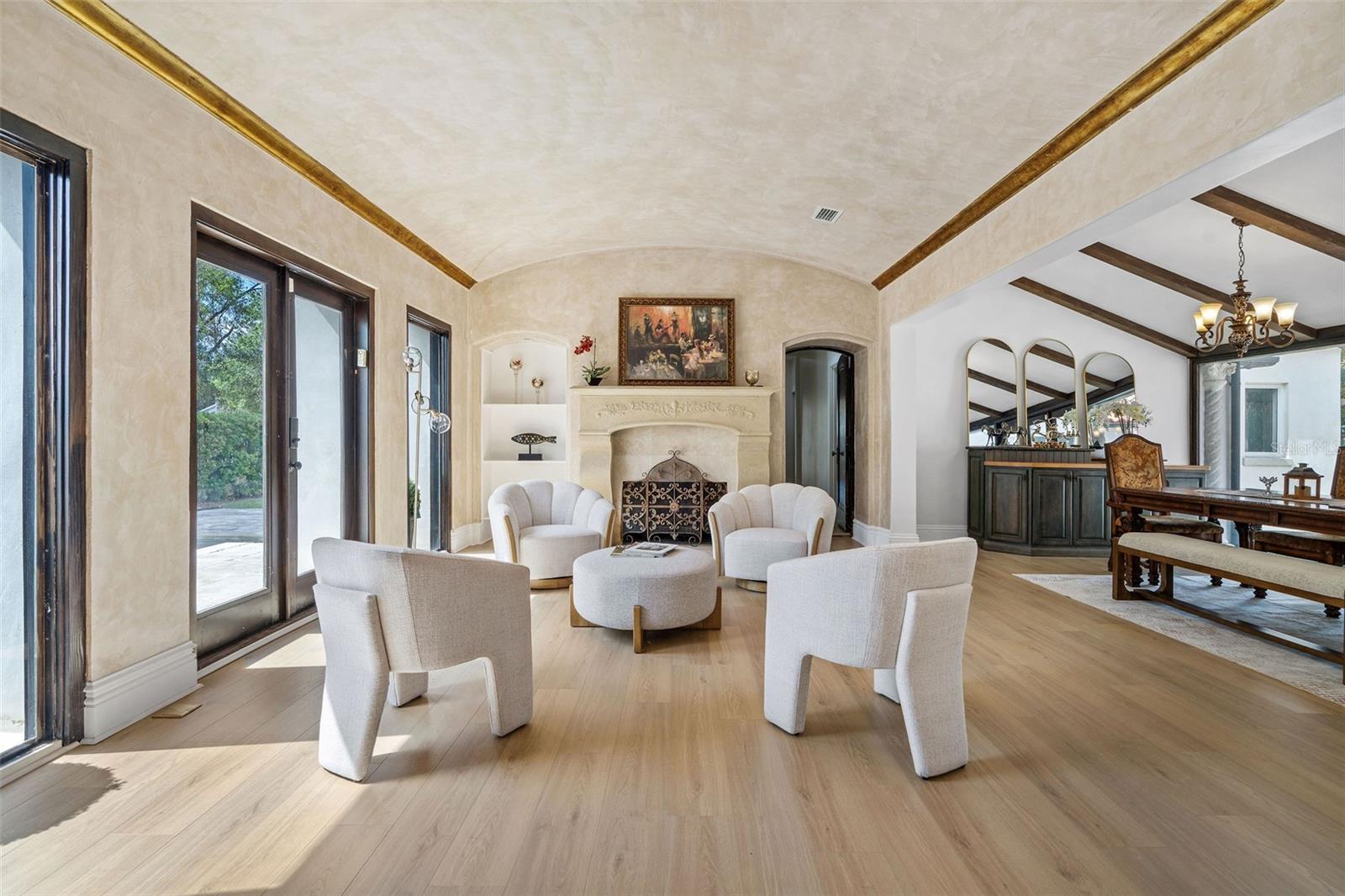 DAVIS ISLANDS PB10 PG52 TO 57 - Residential Lease