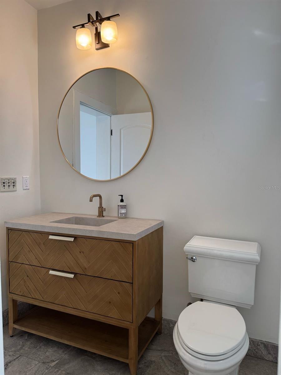 DAVIS ISLANDS PB10 PG52 TO 57 - Residential Lease