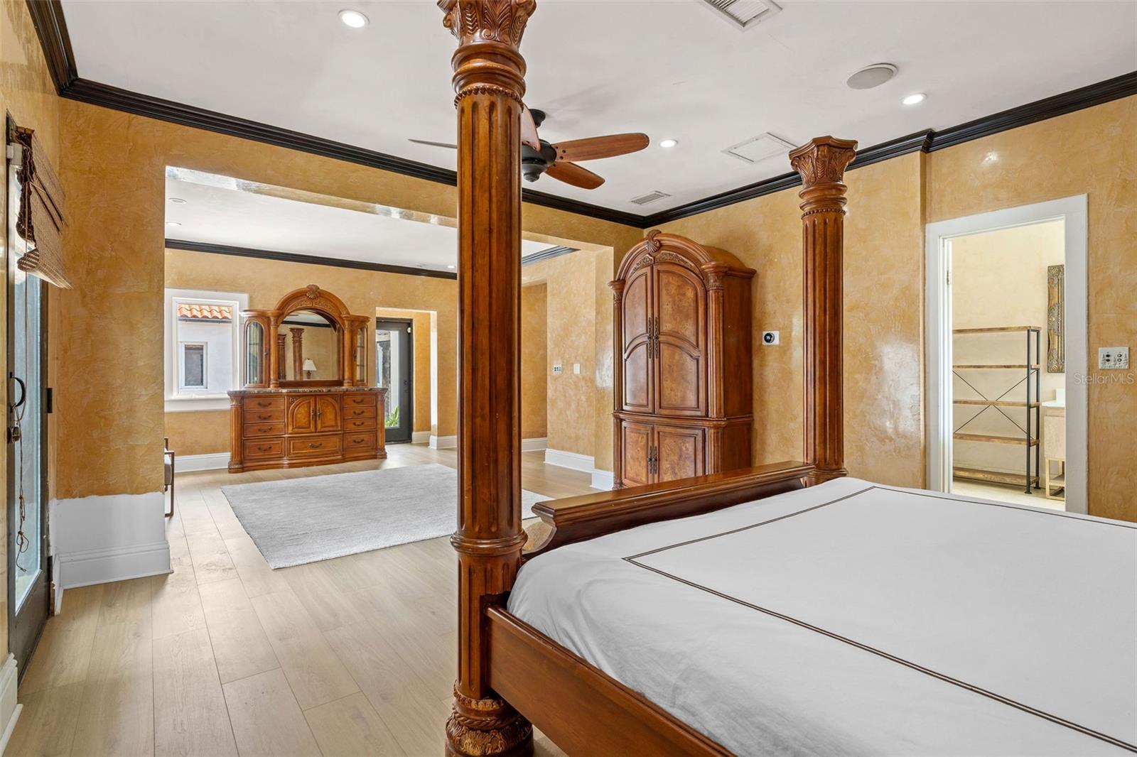 DAVIS ISLANDS PB10 PG52 TO 57 - Residential Lease