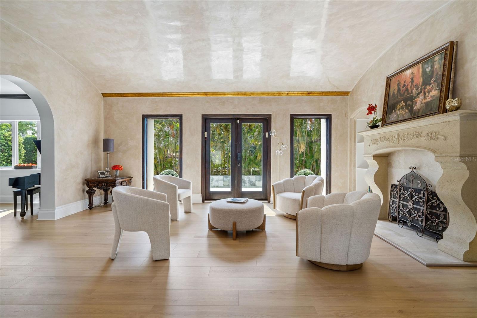 DAVIS ISLANDS PB10 PG52 TO 57 - Residential Lease