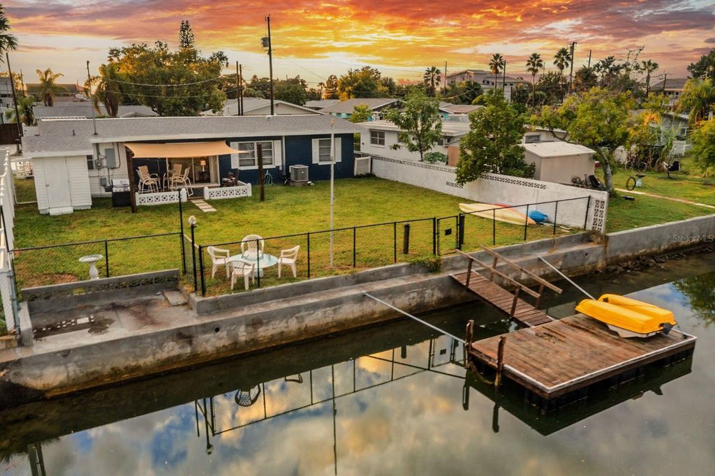 Photo of 13920 Berkowitz Avenue, Hudson, FL 34667 (MLS # TB8443059)