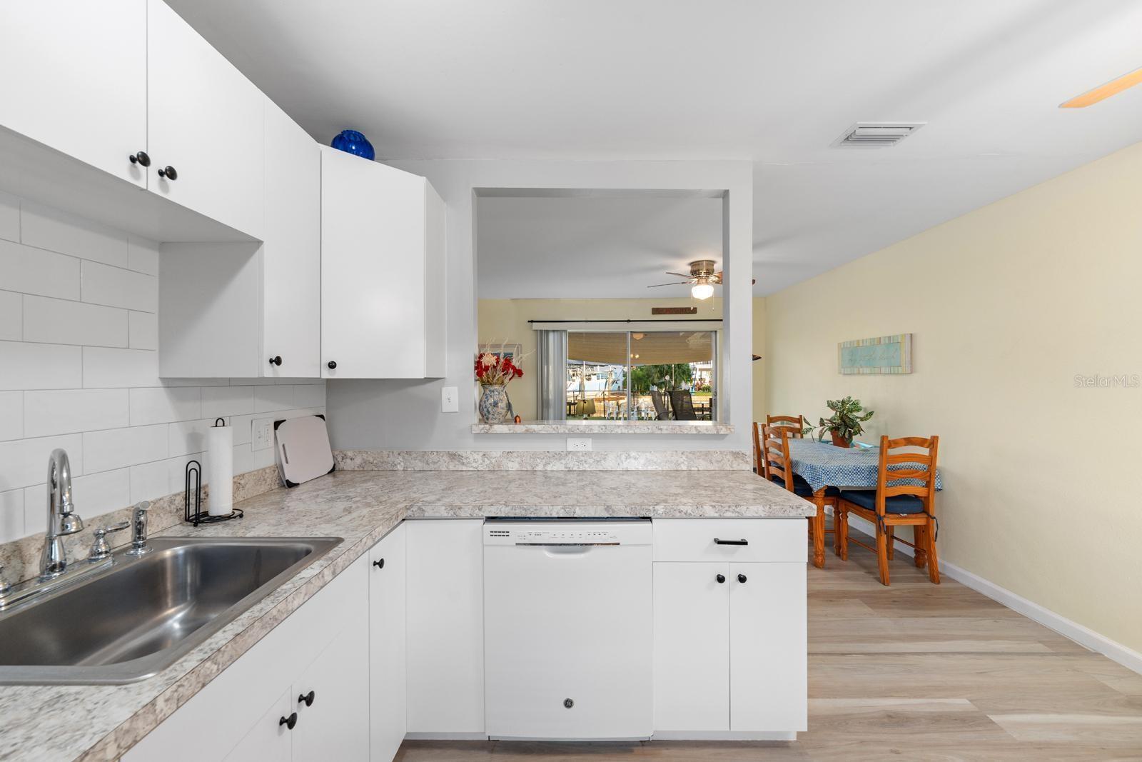 HUDSON BEACH ESTATES #3 - Residential