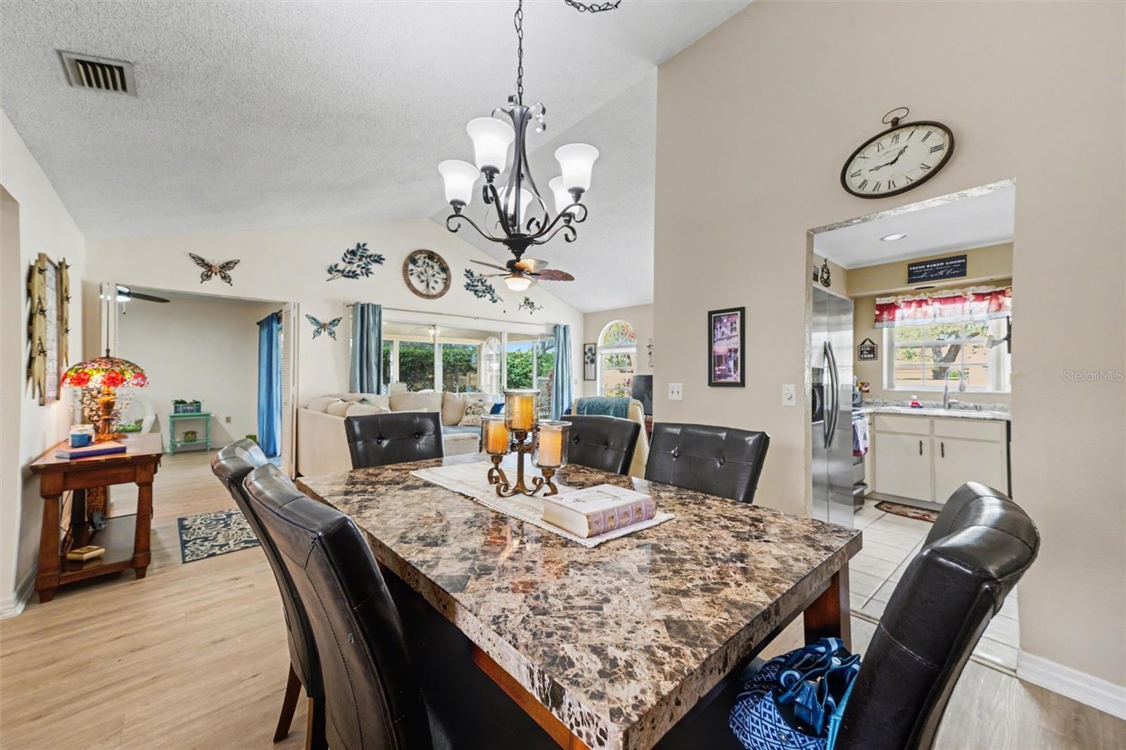 LAKEBRIDGE SOUTH PH A & B - Residential