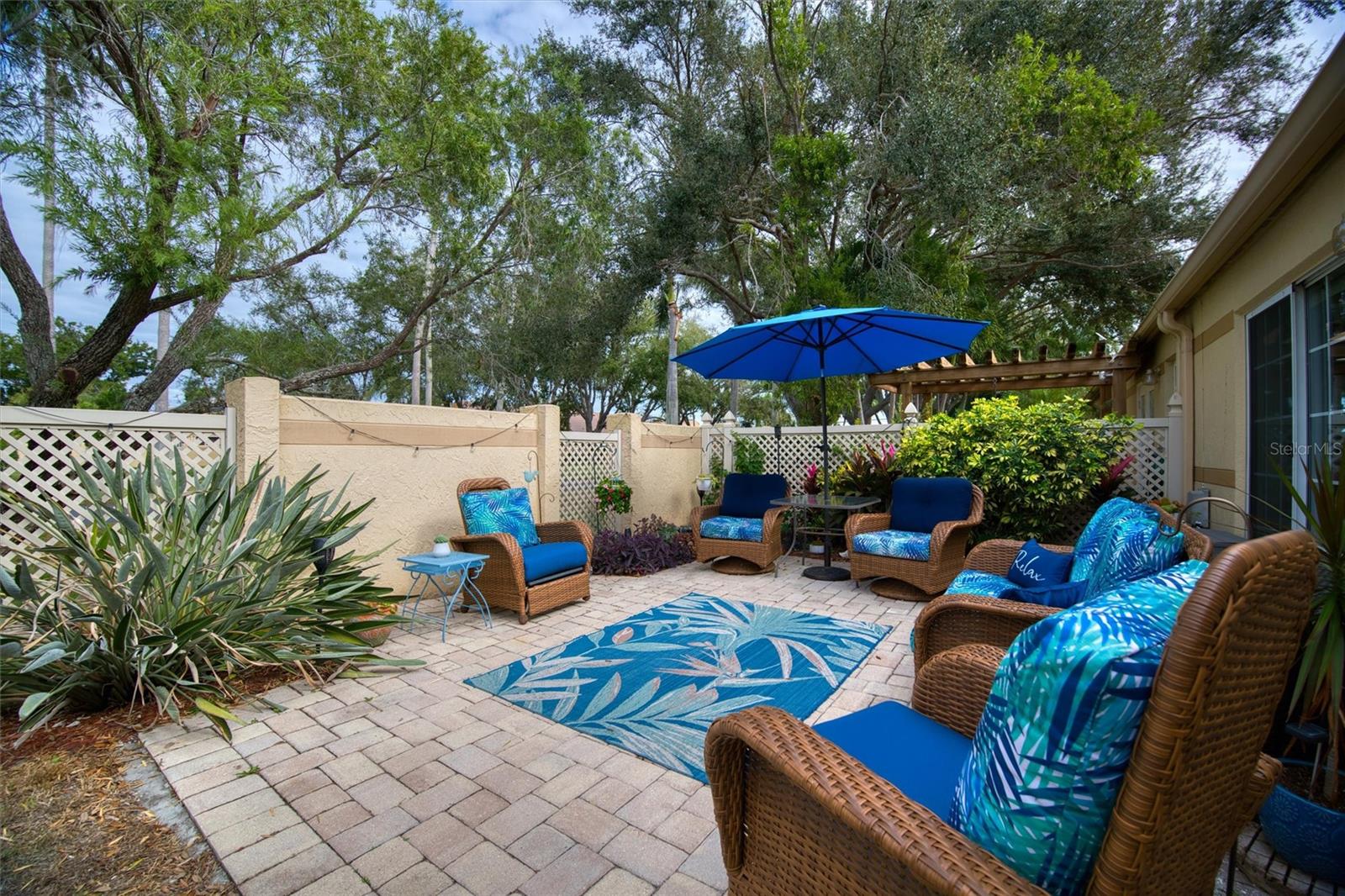 LAKEBRIDGE SOUTH PH A & B - Residential