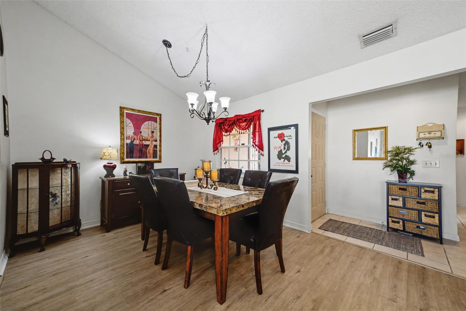 LAKEBRIDGE SOUTH PH A & B - Residential