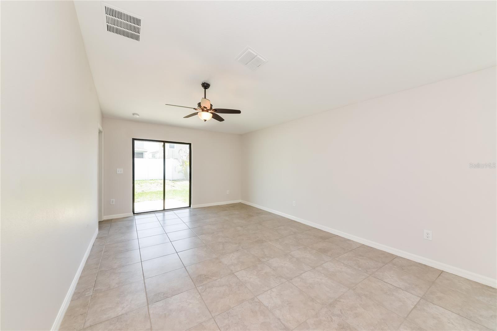 CARLTON LAKES WEST PH 1 & - Residential