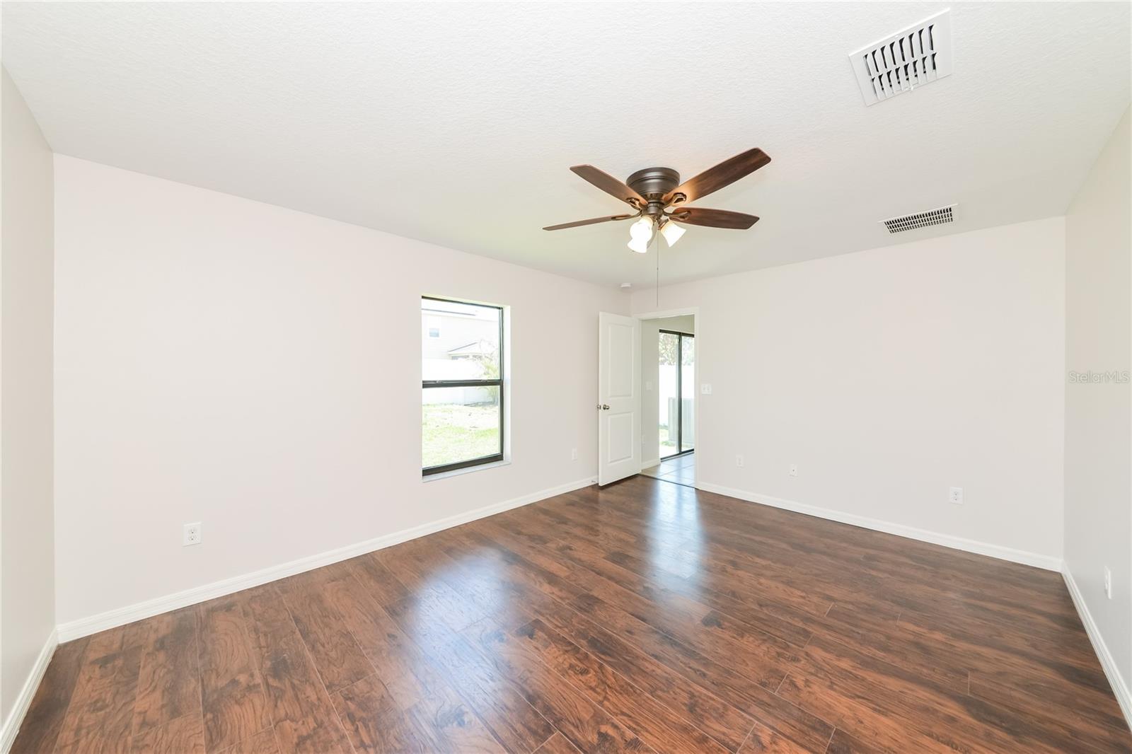 CARLTON LAKES WEST PH 1 & - Residential