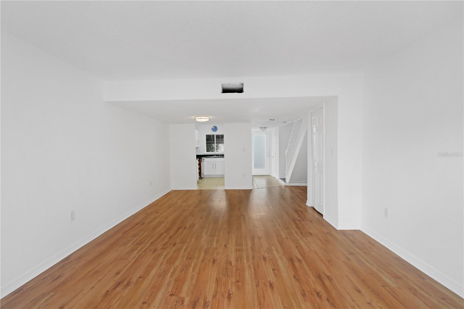 METRO/MICHIGAN PARK CONDO - Residential