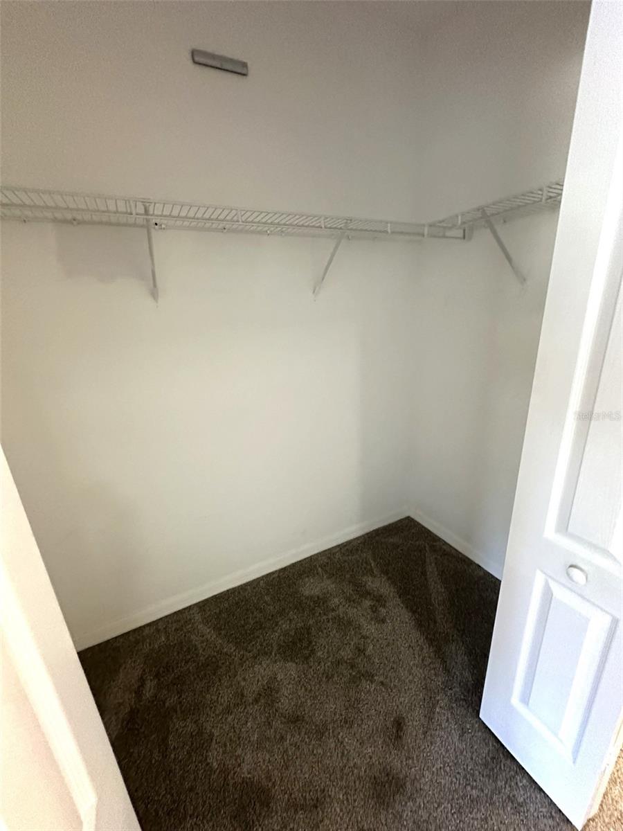 TIERRA SOUND TWNHMS - Residential Lease