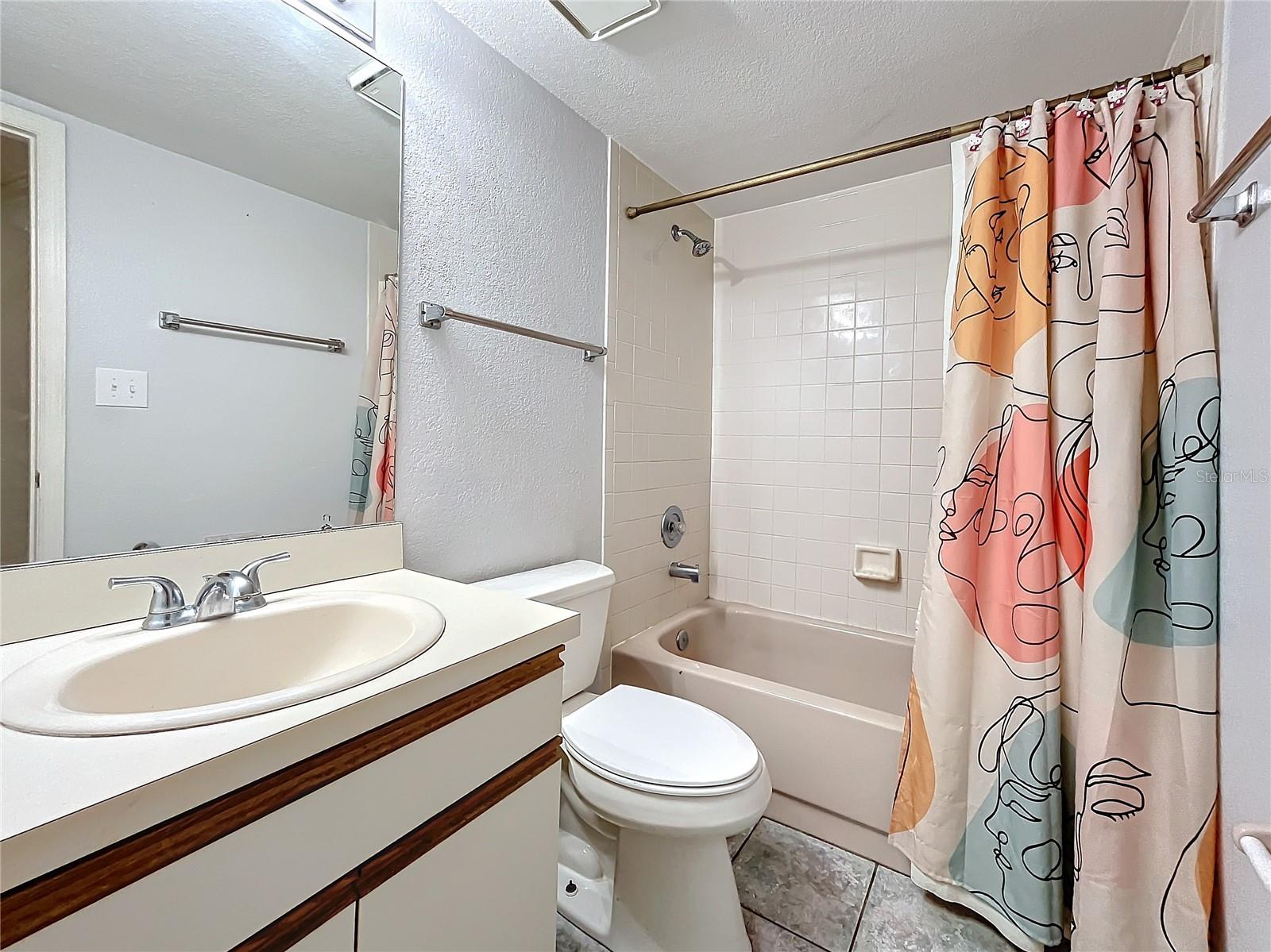 LAKE FOREST CONDO - Residential