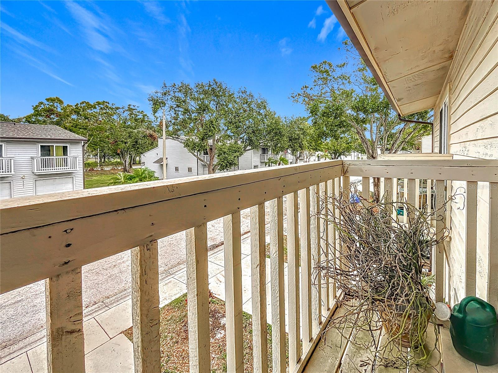 LAKE FOREST CONDO - Residential