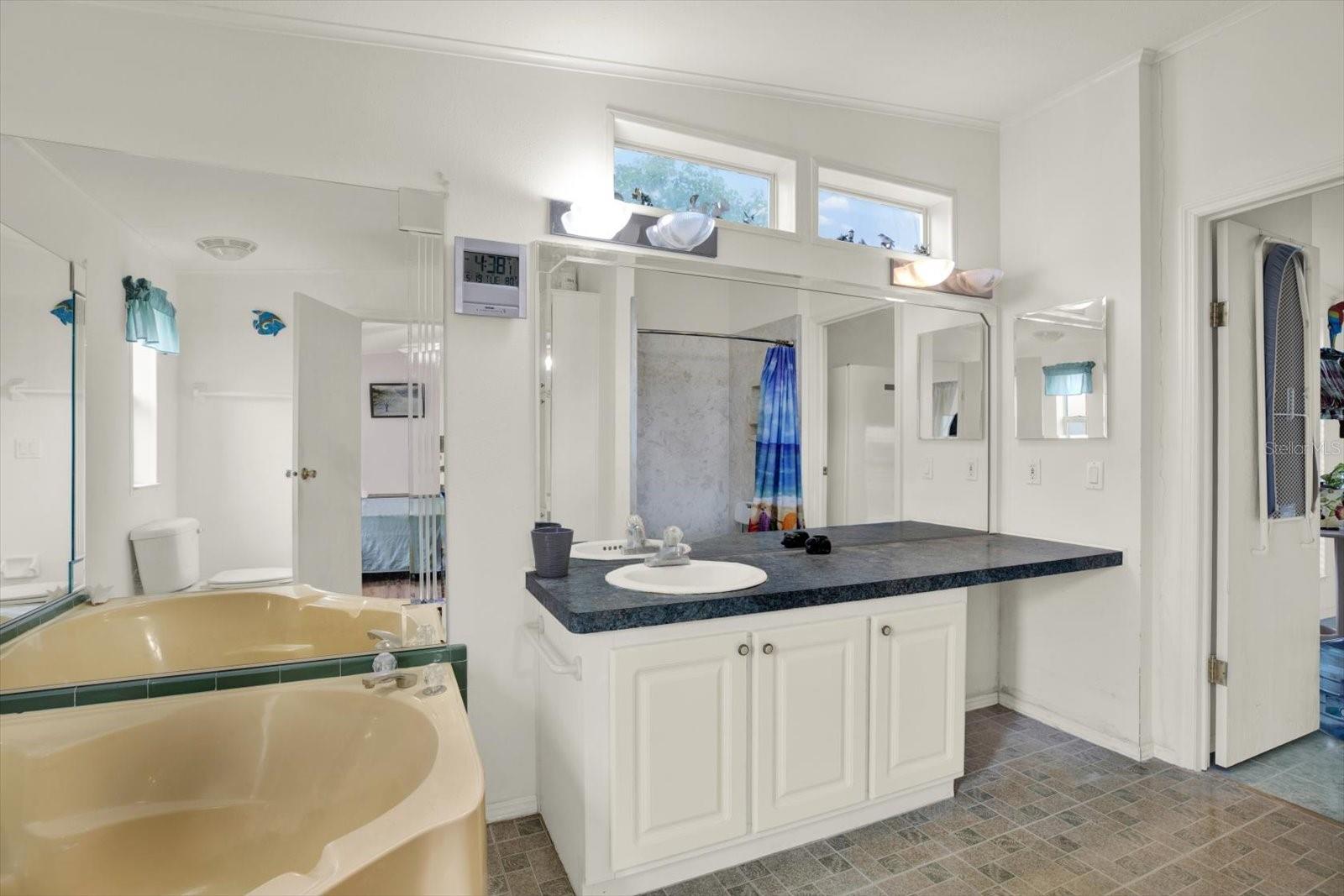 BROOKRIDGE COMM - Residential