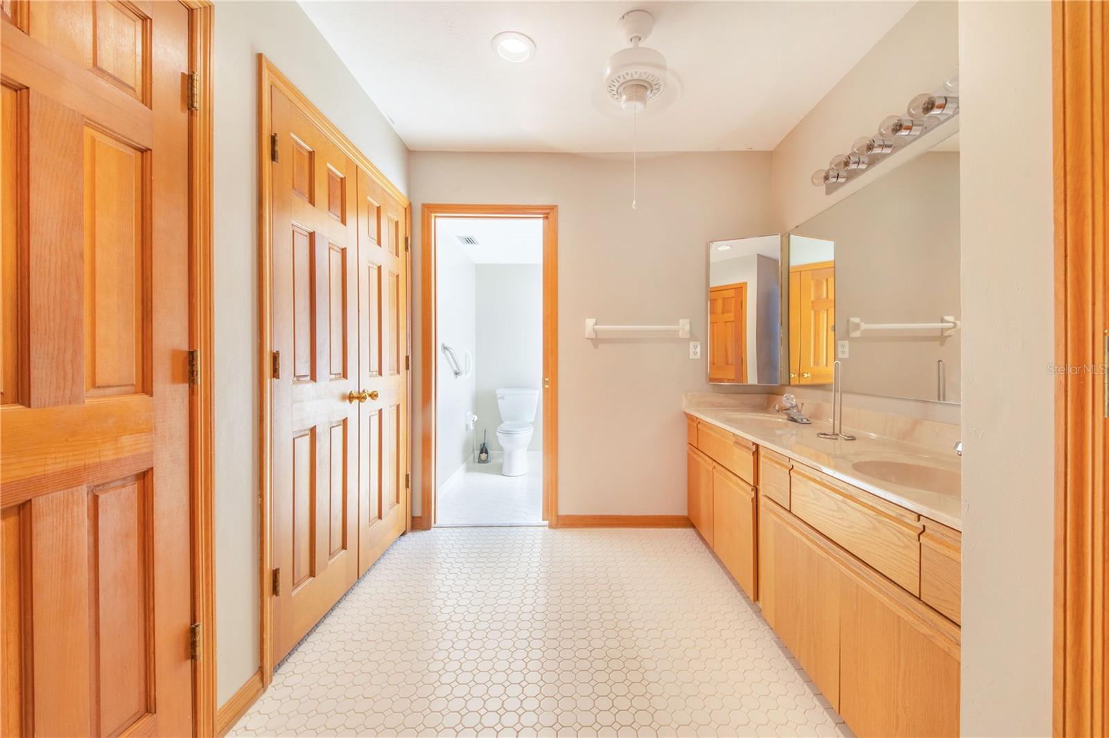 GRENELEFE ESTATES - Residential