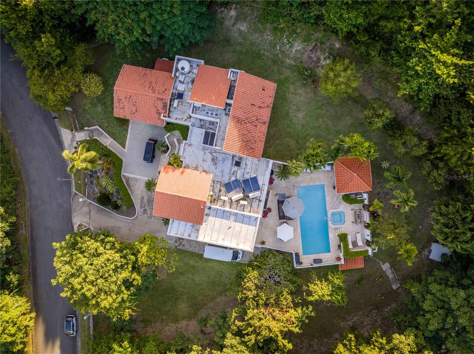 HARBOUR LIGHTS ESTATES - Residential