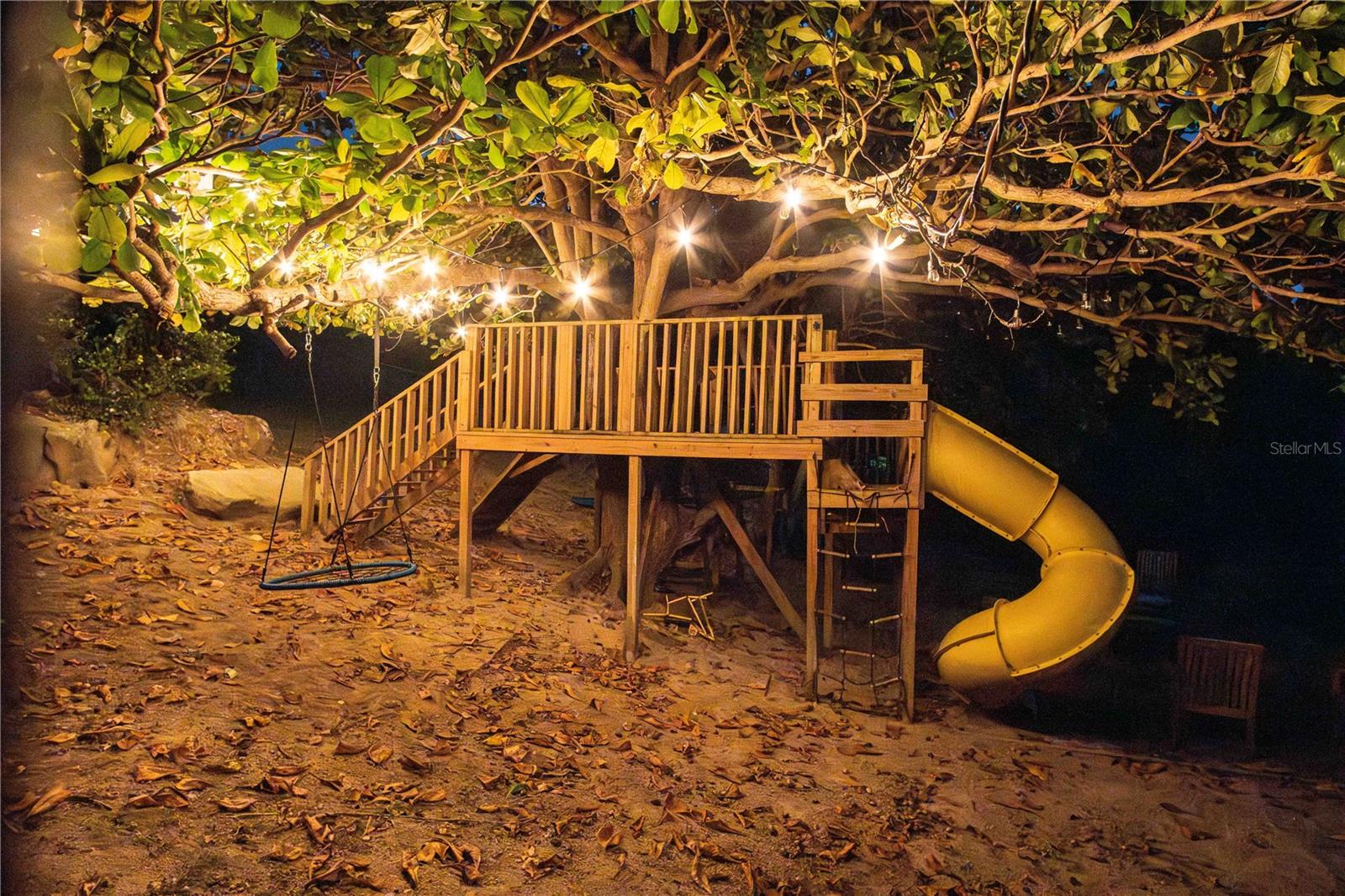 HARBOUR LIGHTS ESTATES - Residential