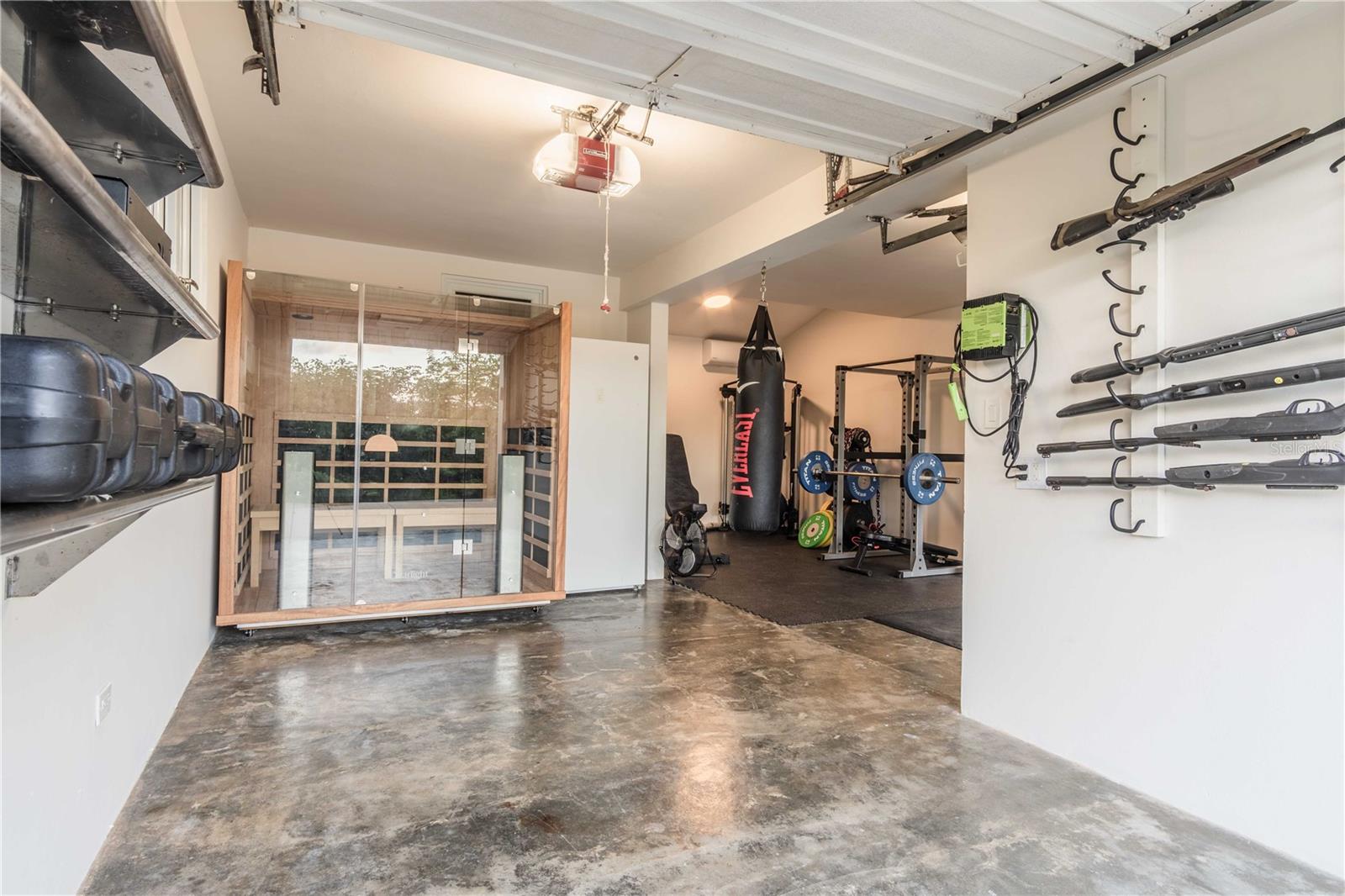 HARBOUR LIGHTS ESTATES - Residential