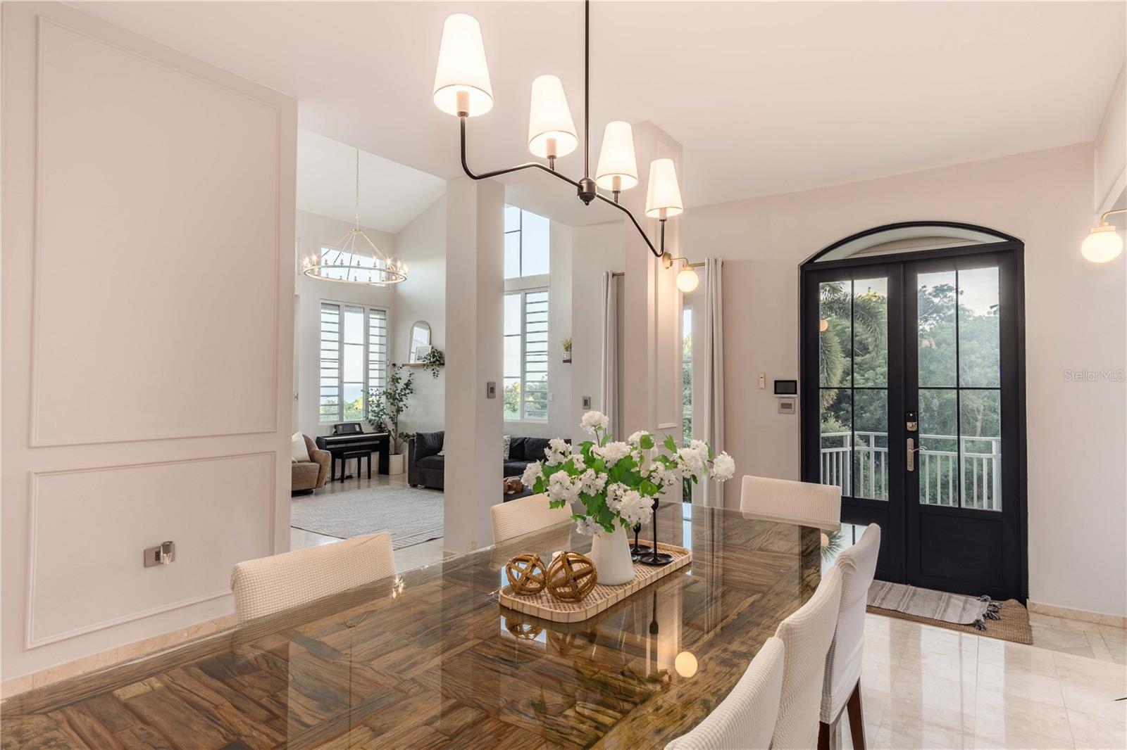 HARBOUR LIGHTS ESTATES - Residential