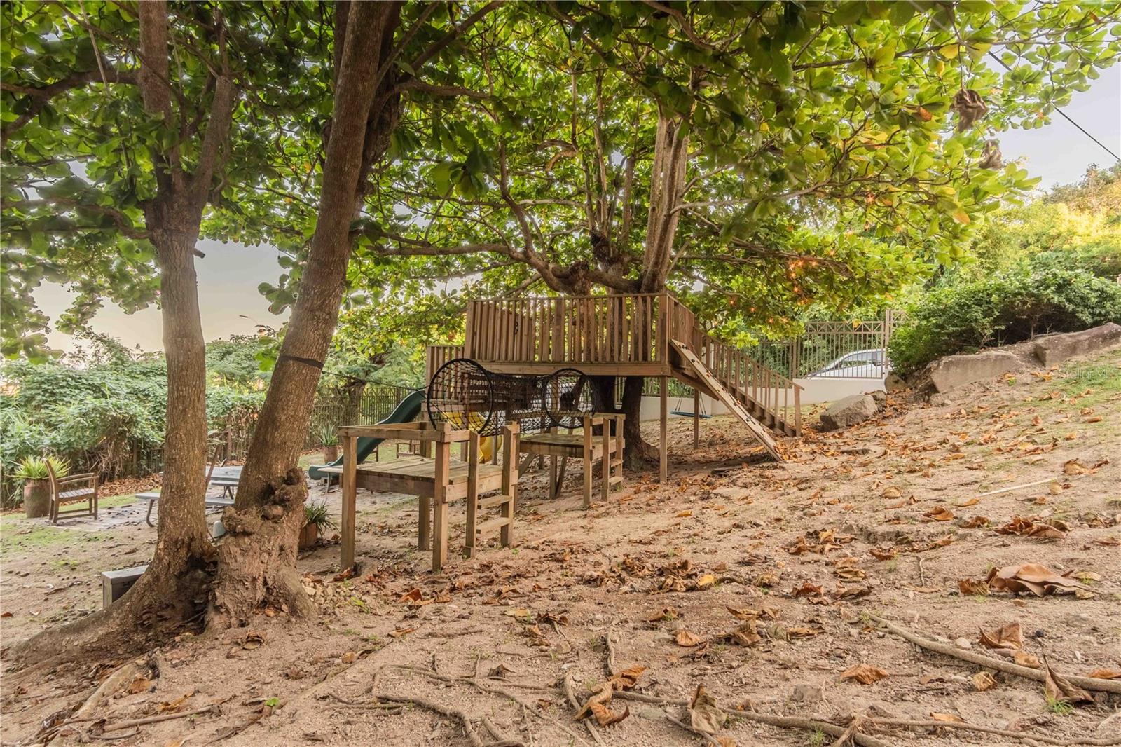 HARBOUR LIGHTS ESTATES - Residential