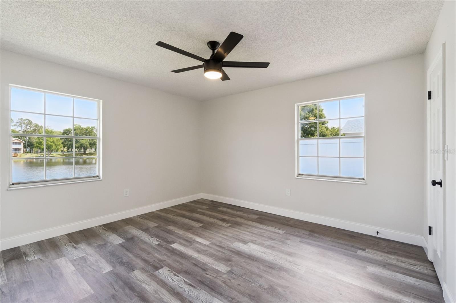 EMERALD LAKE COLONY UNIT 3 - Residential