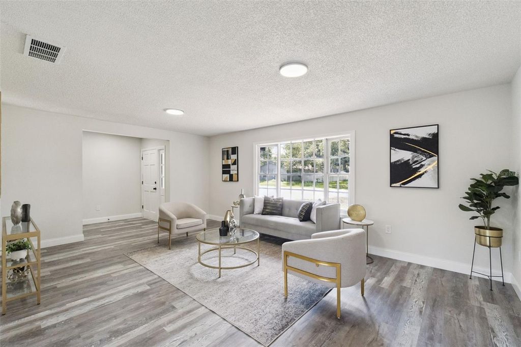 Photo of 2661 Ellen Avenue, Kissimmee, FL 34744 (MLS # O6399716)