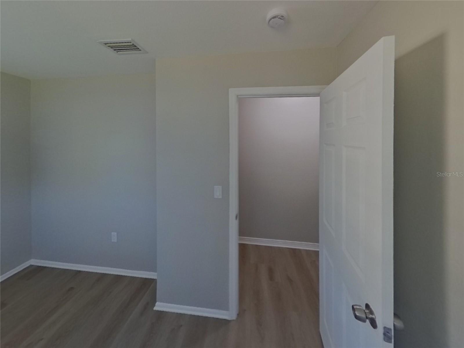 LAKE SARASOTA - Residential Lease