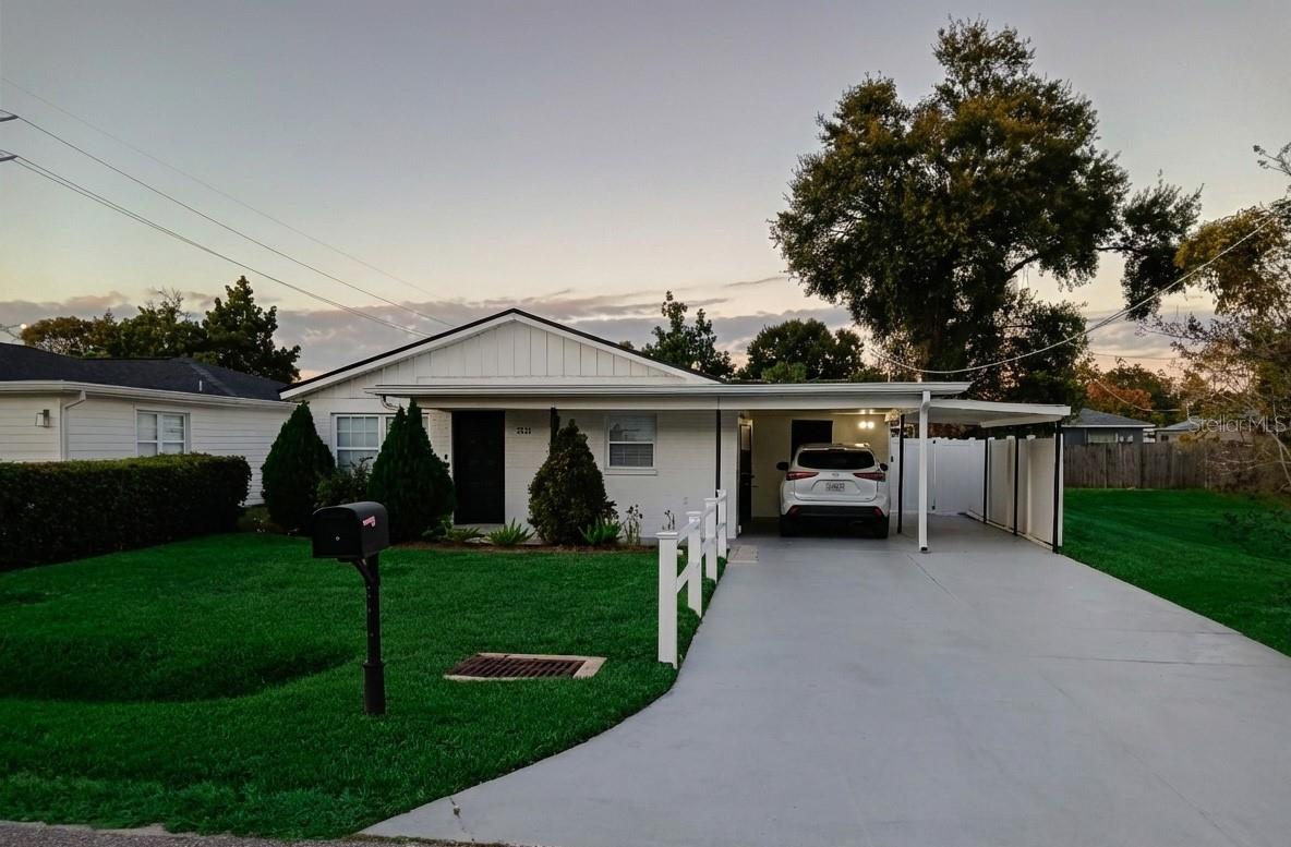 3321 W PALMETTO STREET