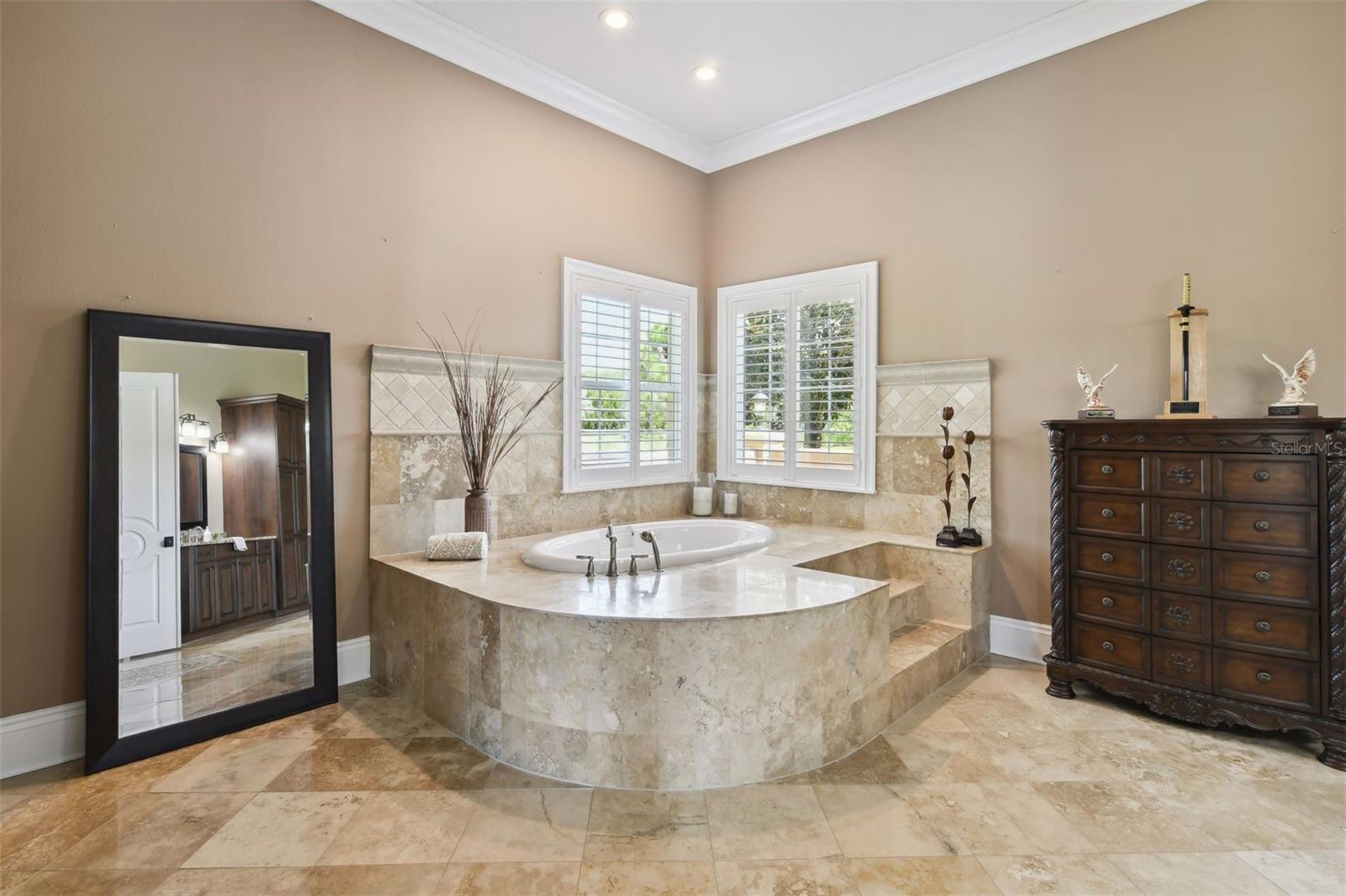 STEEPLECHASE - Residential