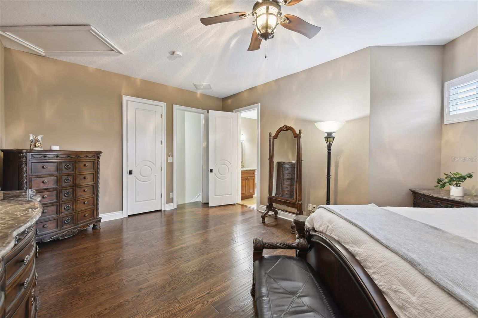 STEEPLECHASE - Residential