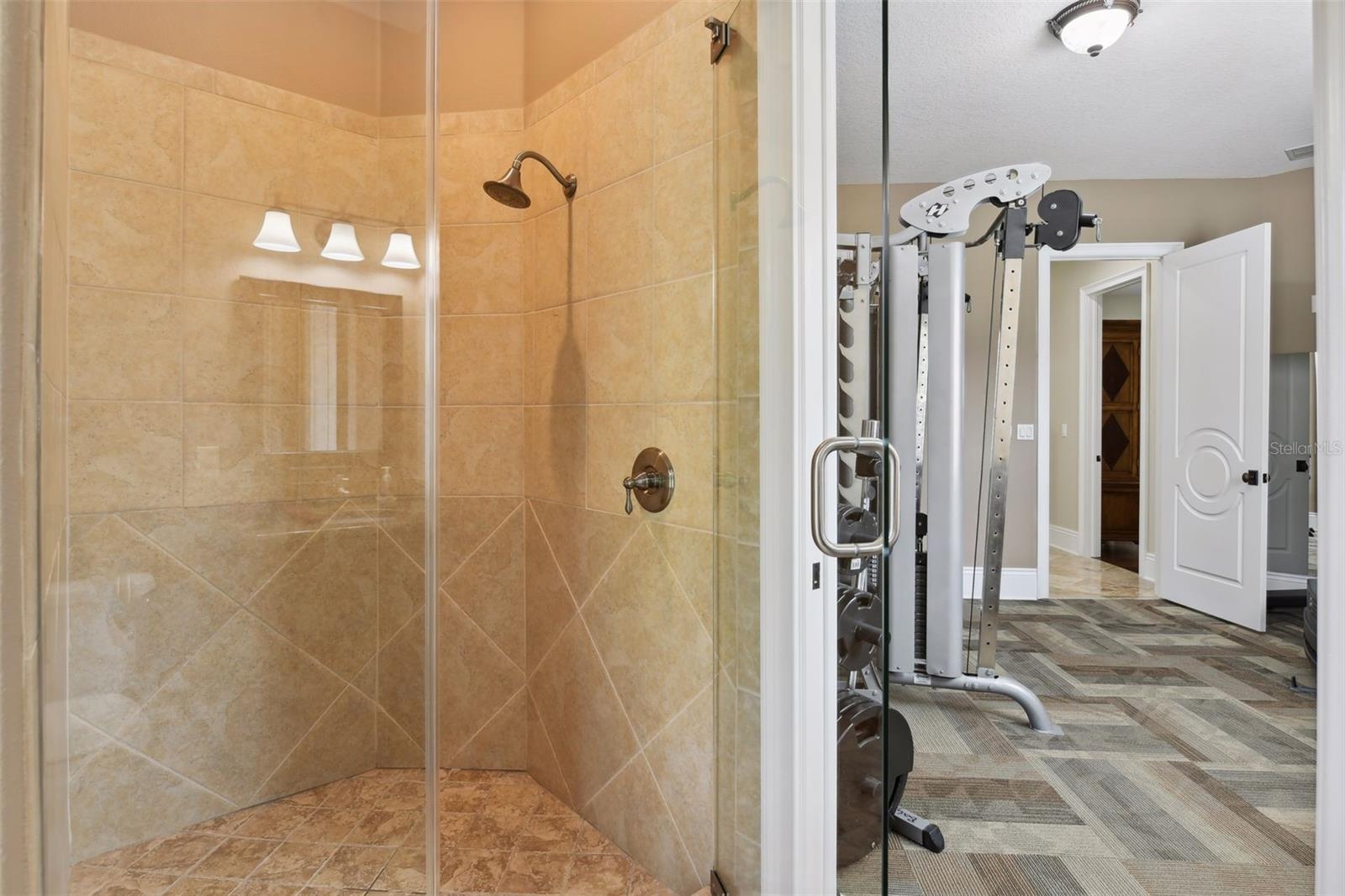 STEEPLECHASE - Residential