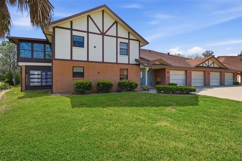 Photo of 100 E Oak Terrace Drive #B2, Leesburg, FL 34748 (MLS # G5111595)