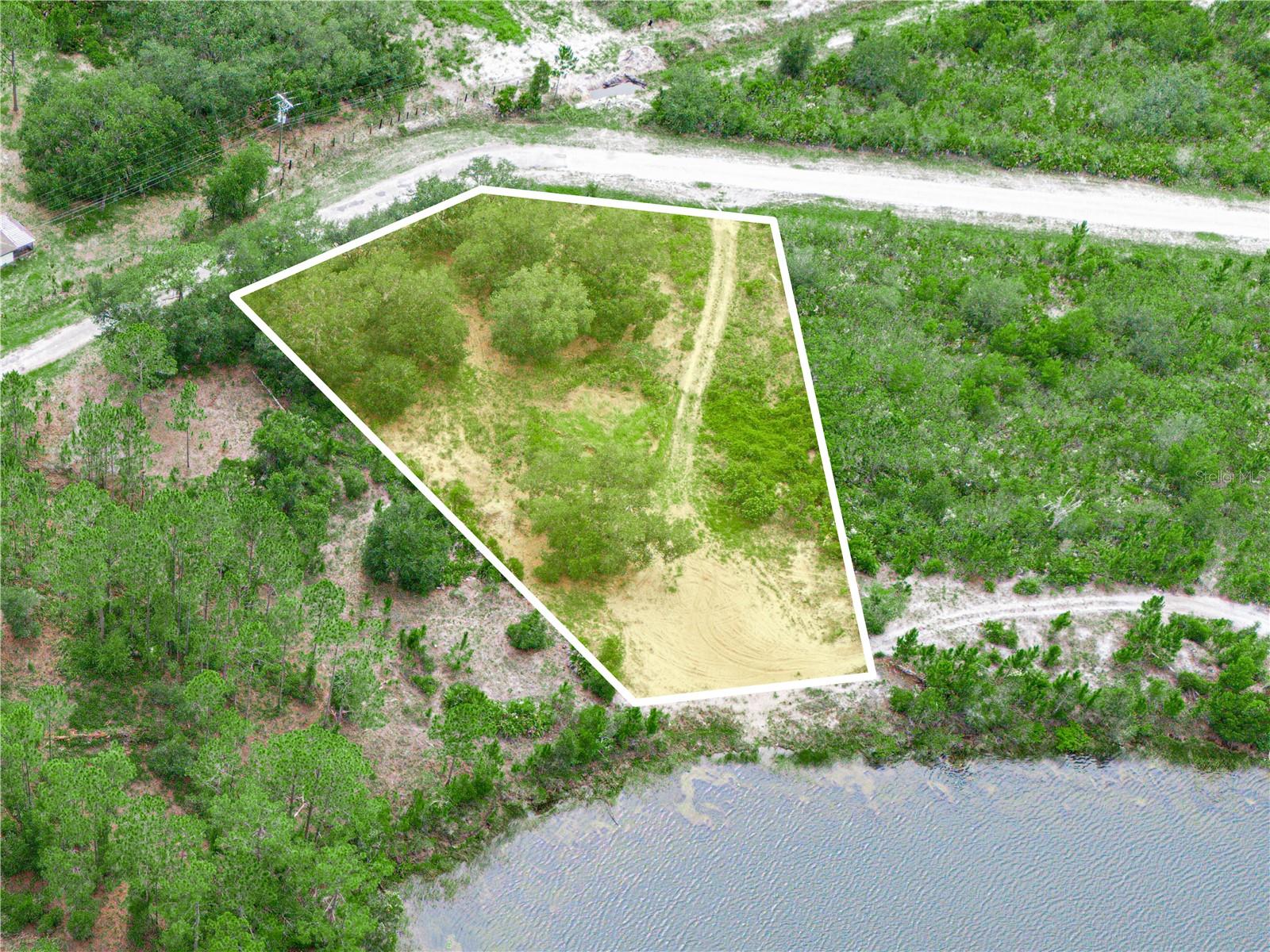 INDIAN LAKE ESTATES - Land