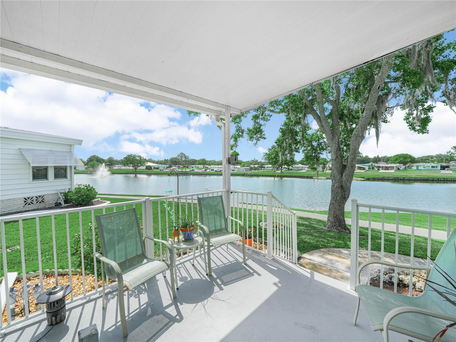 FOXWOOD LAKE ESTATES - Residential