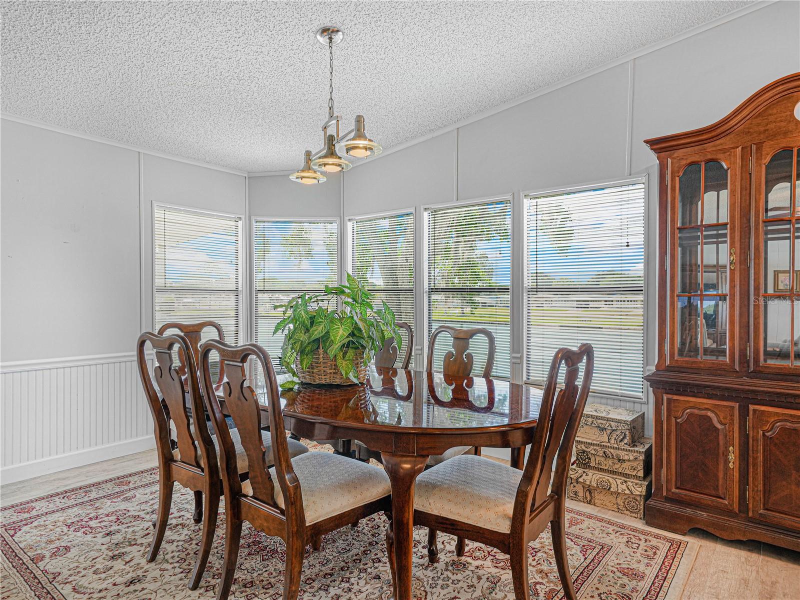 FOXWOOD LAKE ESTATES - Residential
