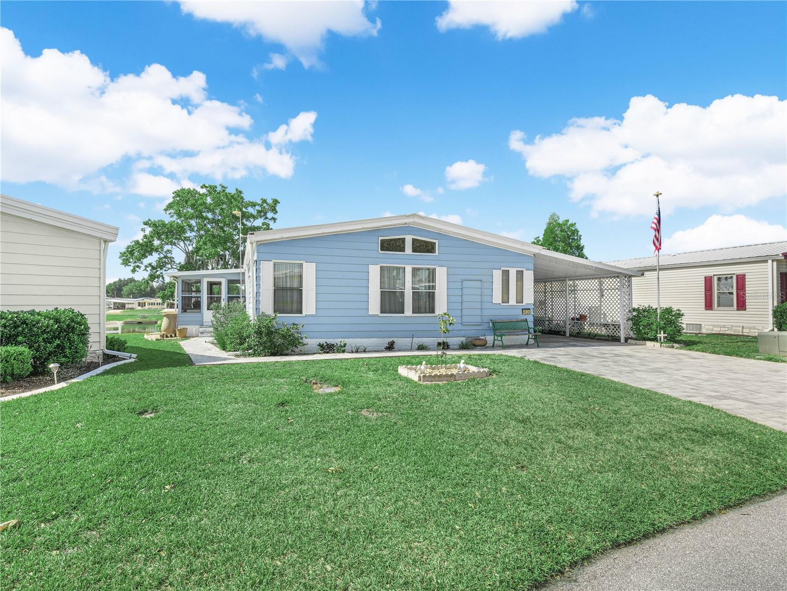 FOXWOOD LAKE ESTATES - Residential