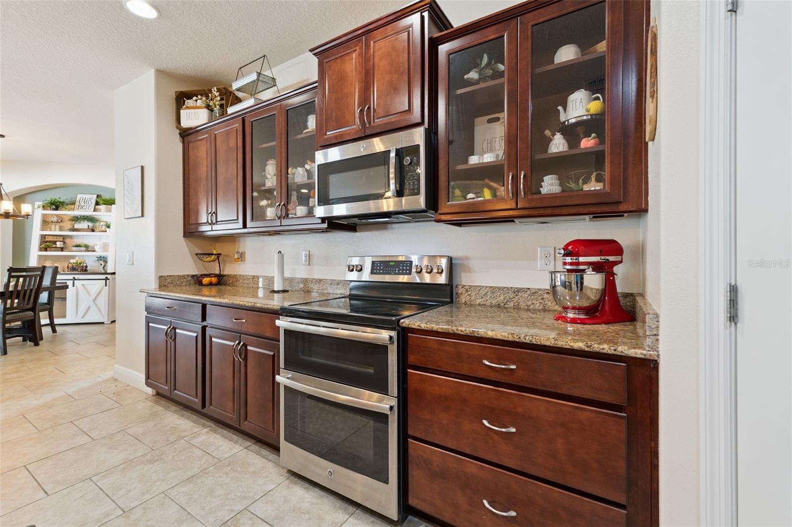 ESTATES AUBURNDALE PH 02 - Residential