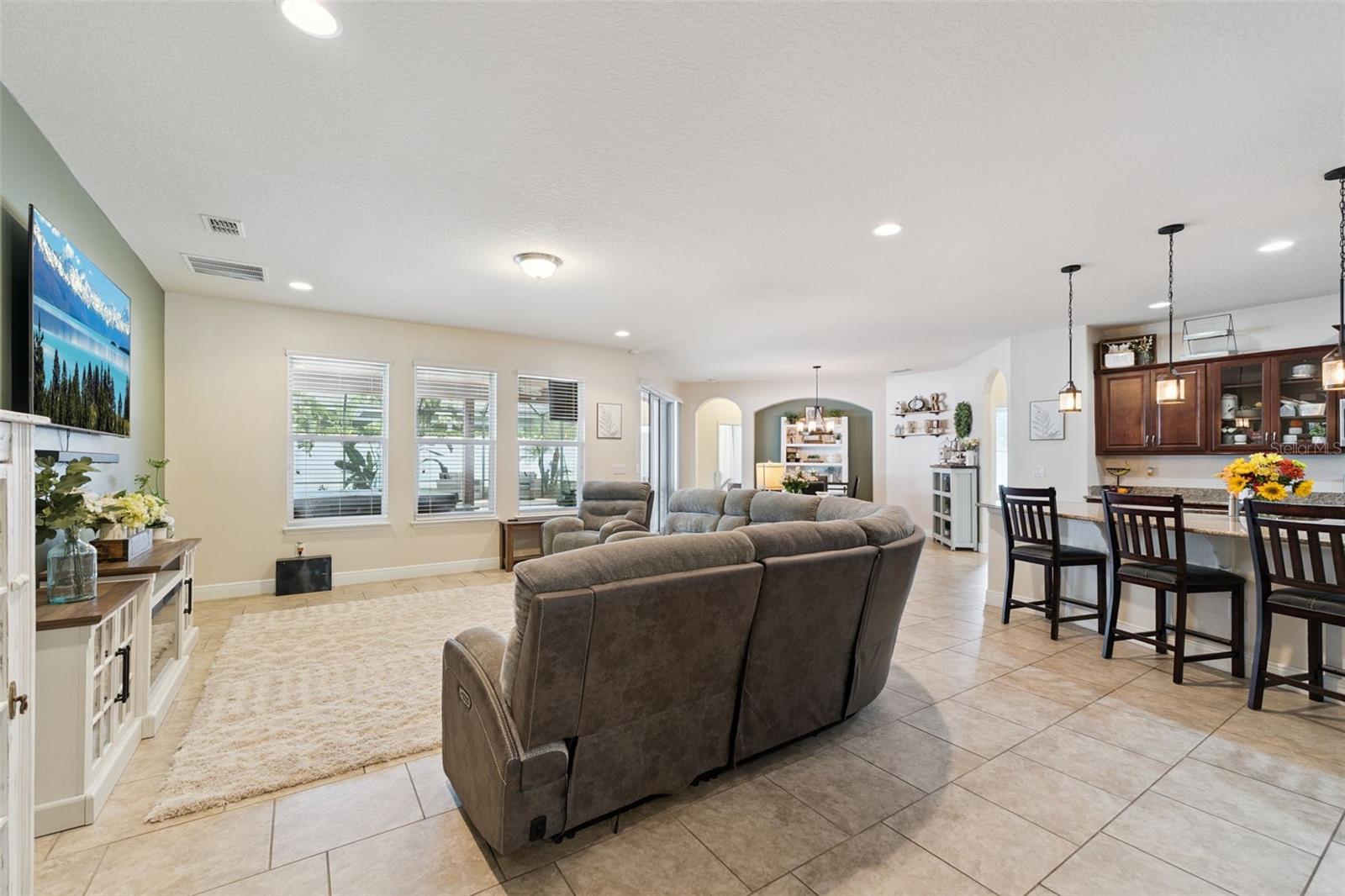 ESTATES AUBURNDALE PH 02 - Residential