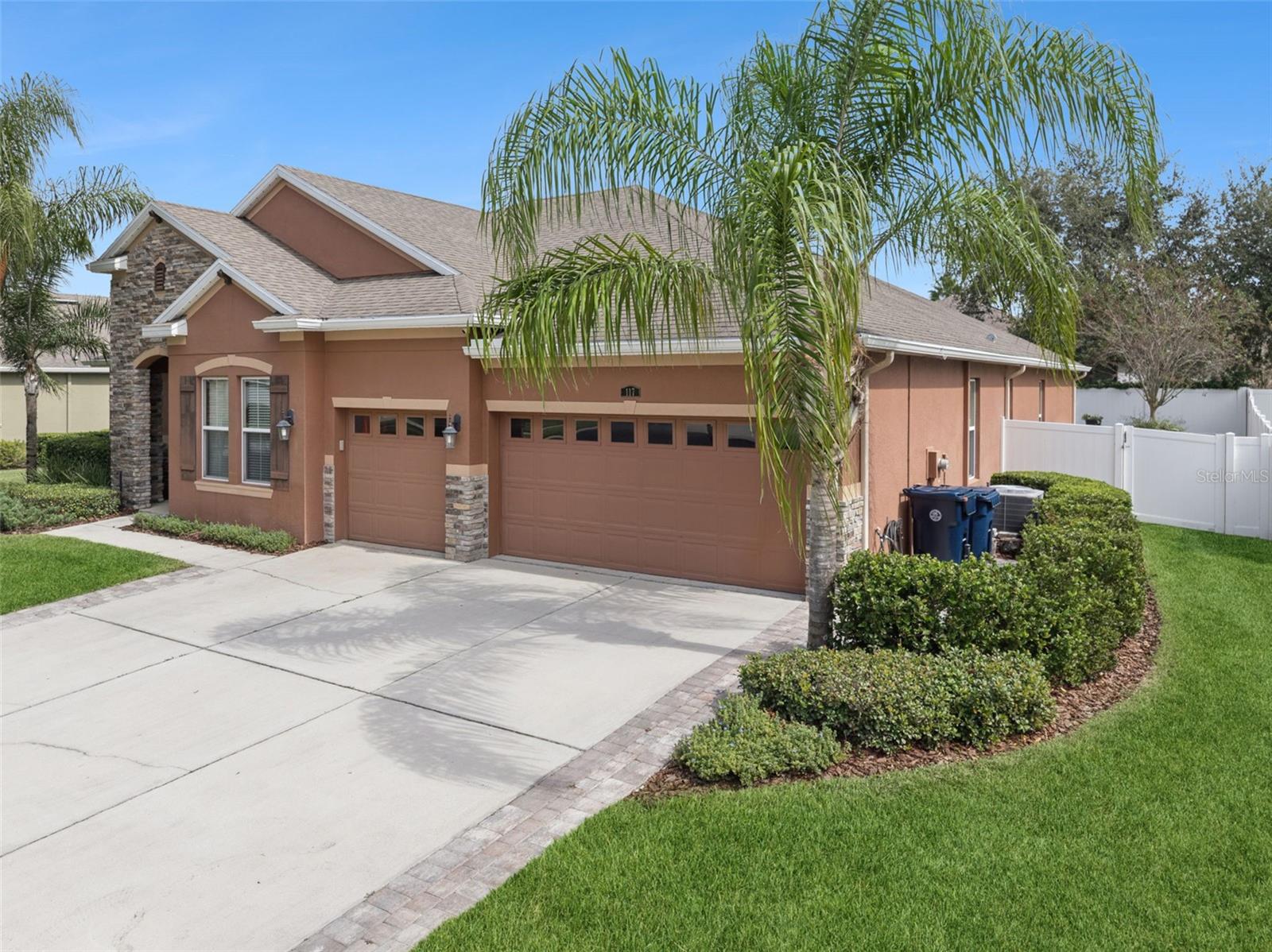 ESTATES AUBURNDALE PH 02 - Residential