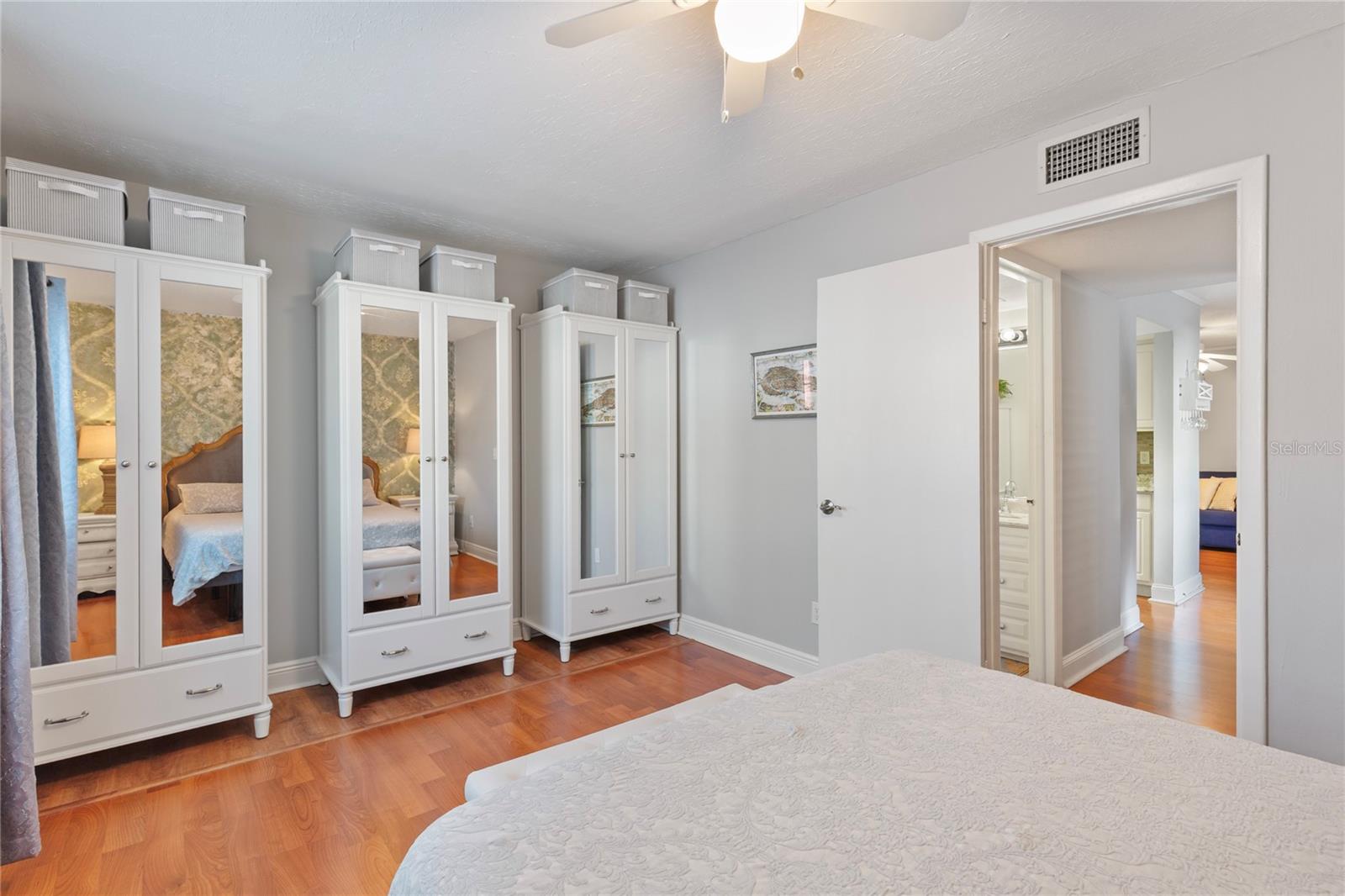 THE VINEYARD A CONDO - Residential