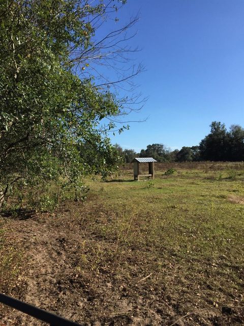 Tiny photo for 7237 NE 33rd Court, Anthony, FL 32617 (MLS # OM568683)