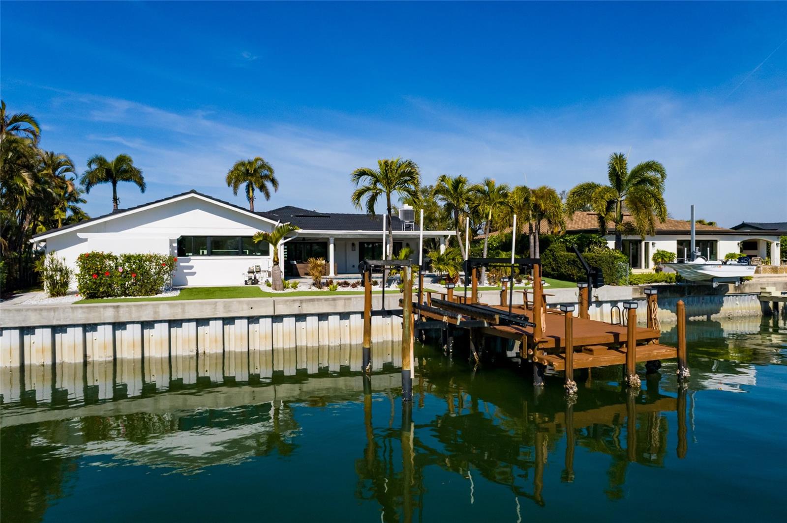 VENETIAN ISLES - Residential