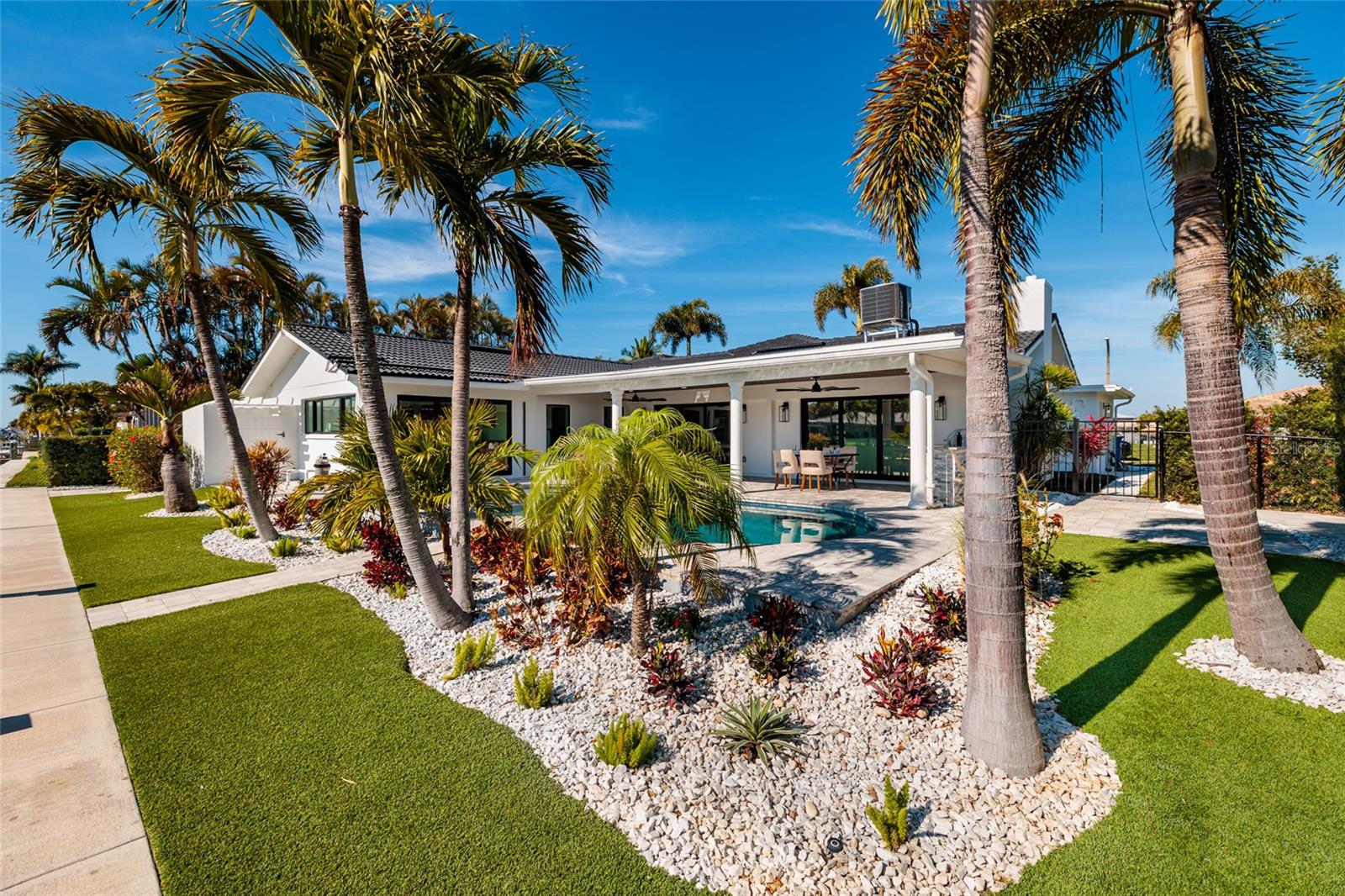 VENETIAN ISLES - Residential