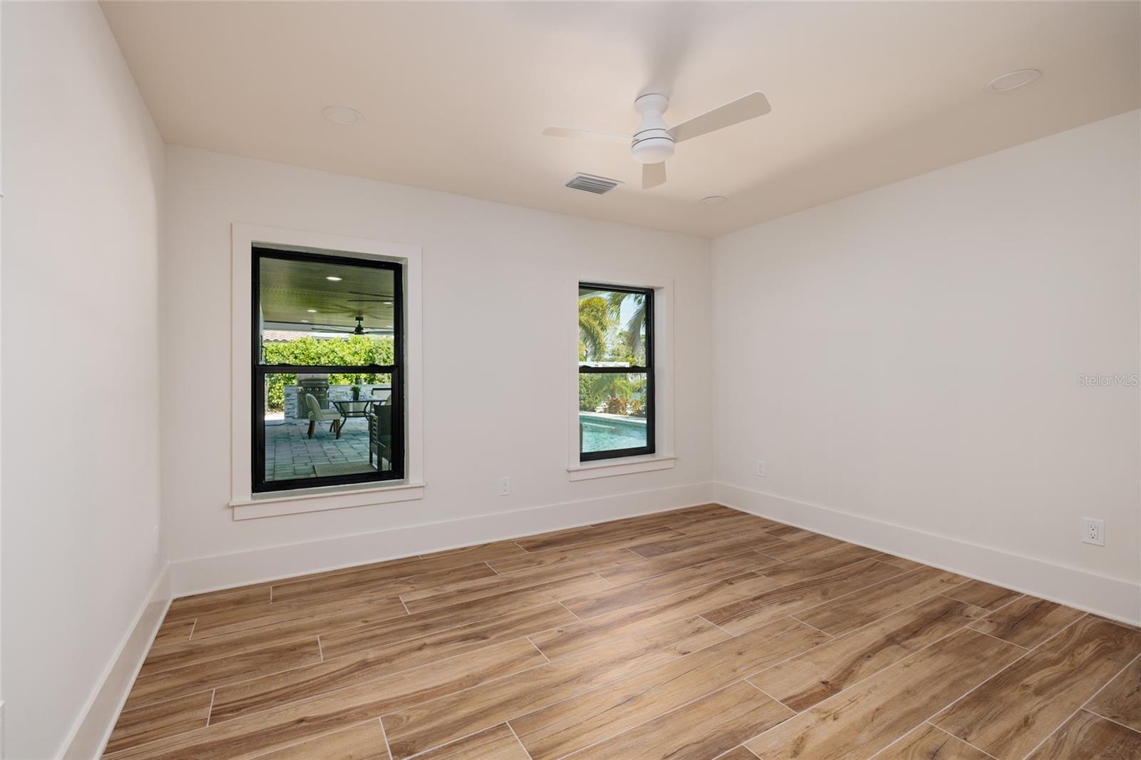 VENETIAN ISLES - Residential