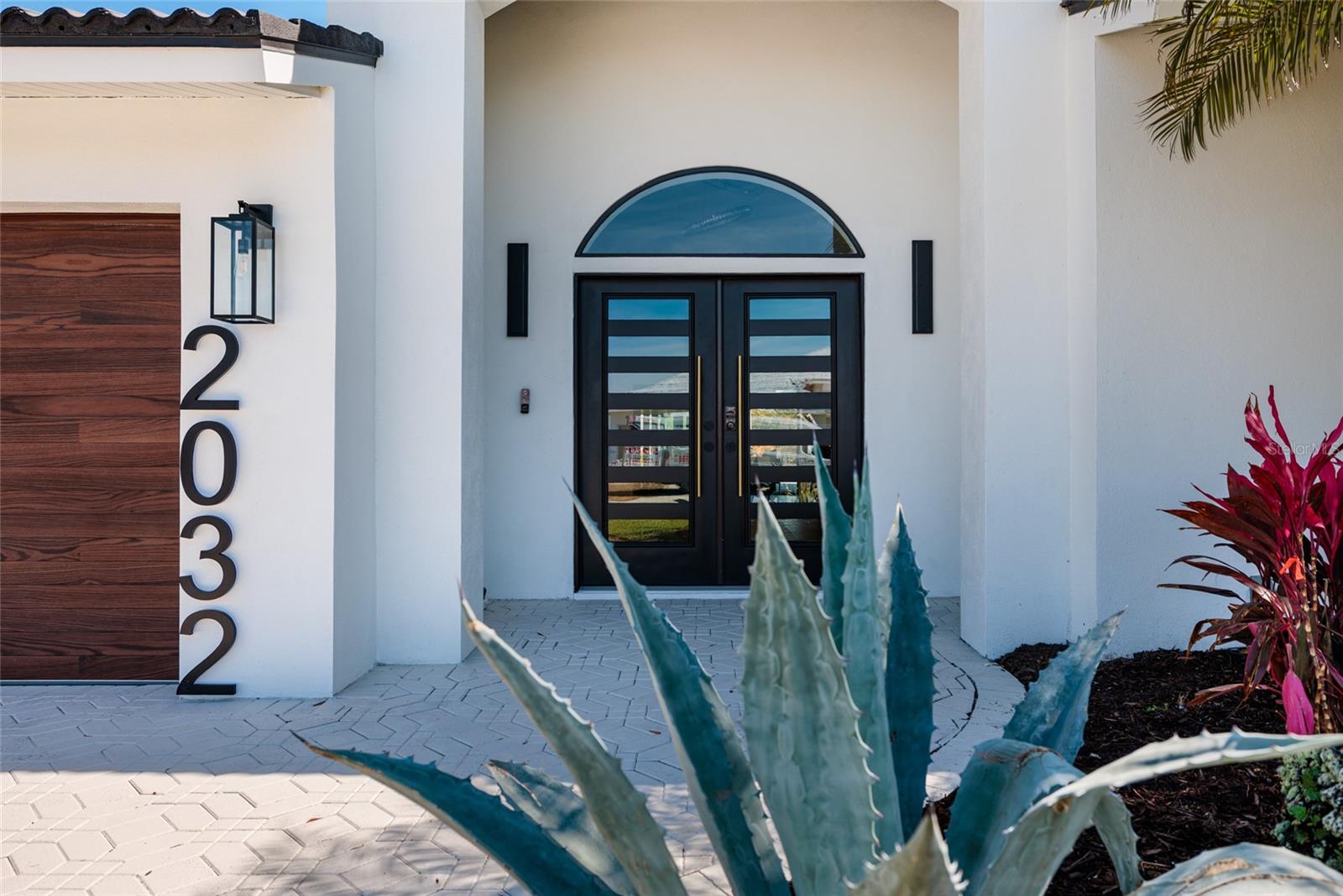 VENETIAN ISLES - Residential