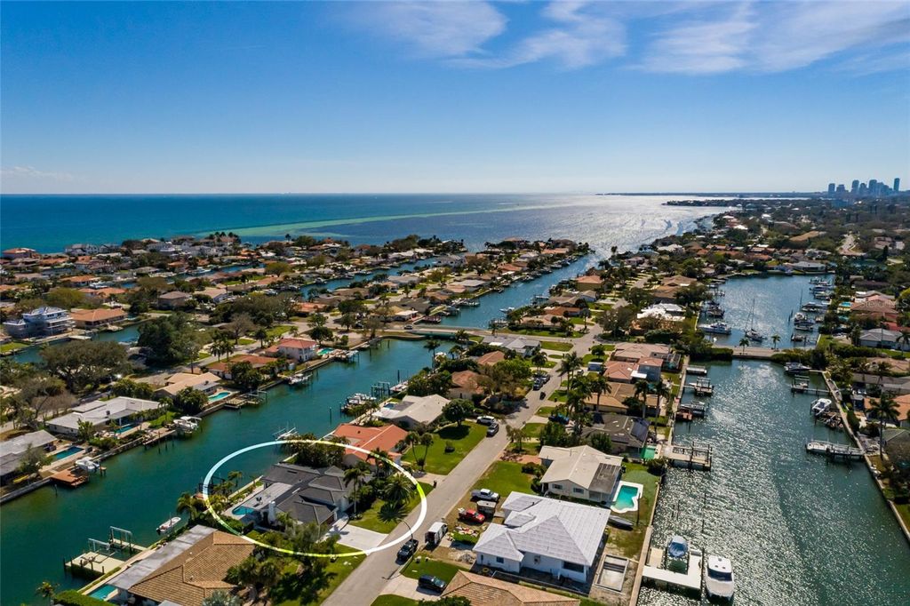 Photo of 2032 Kansas Avenue NE, St Petersburg, FL 33703 (MLS # TB8479698)